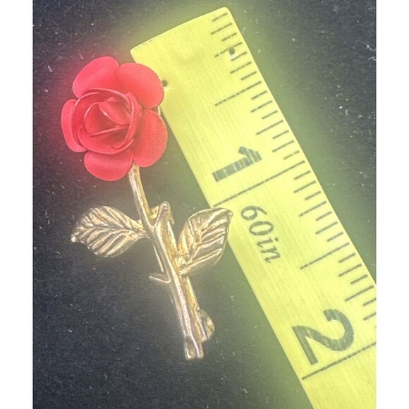 VTG Gold Toned Red Rose Brooch Scarf Pin Jewelry Gift Love - Picture 6 of 6